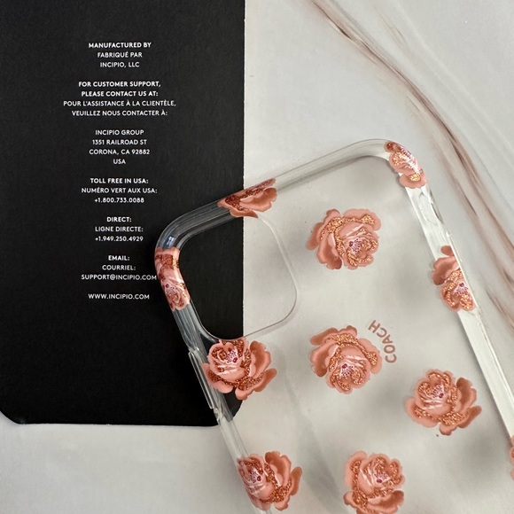 📱Coach Case for IPHONE 11 - Coach📱 - Picture 5 of 11